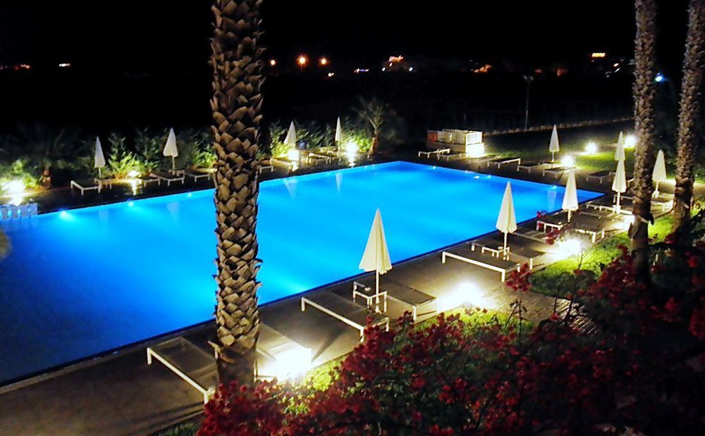 Mon Repos Hotel Ayia Napa Bagian luar foto